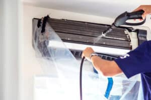 Split System Airconditioner Clean
